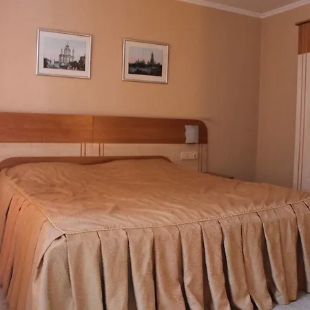 Hotel Hostynnist 2*